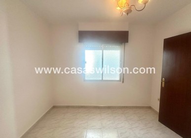 Sale - Apartment - Torrevieja - Estacion De Autobuses