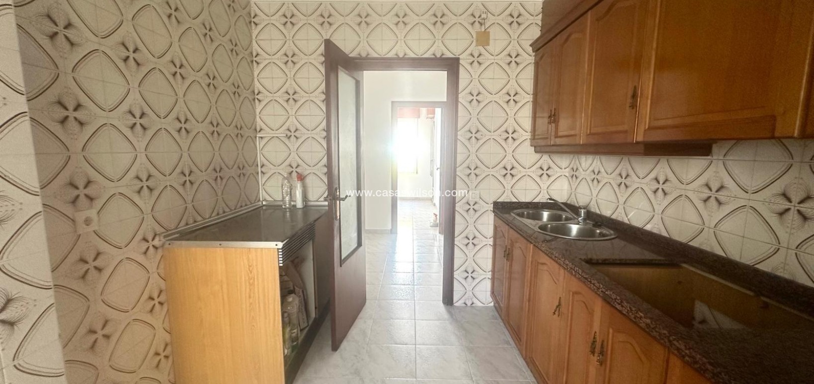 Sale - Apartment - Torrevieja - Estacion De Autobuses