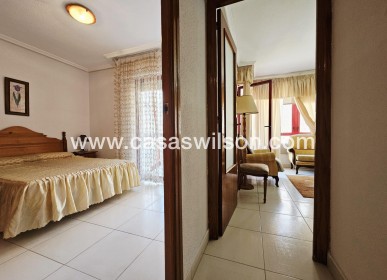 Sale - Apartment - Guardamar del Segura - Pueblo
