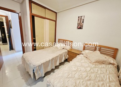 Sale - Apartment - Guardamar del Segura - Pueblo