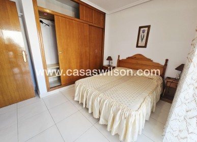 Sale - Apartment - Guardamar del Segura - Pueblo