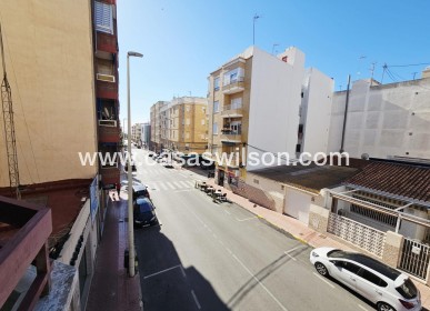 Sale - Apartment - Guardamar del Segura - Pueblo