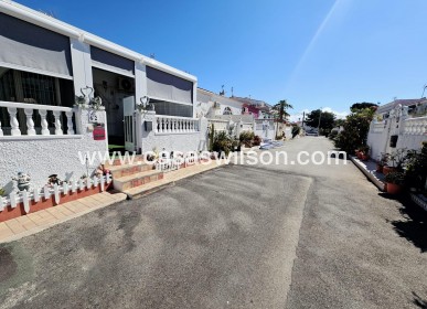 Sale - Bungalow - Torrevieja - La Siesta - El Salado - Torreta