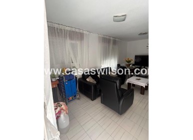 Sale - Townhouse - Torrevieja - Centro
