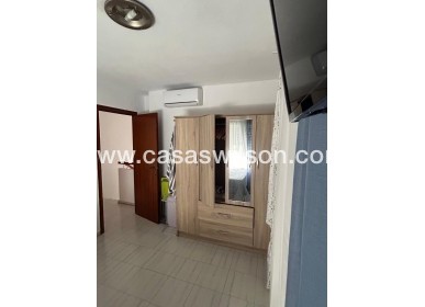 Sale - Townhouse - Torrevieja - Centro