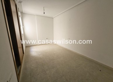 Sale - Appartement - Torrevieja