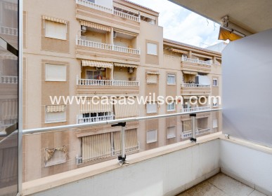 Sale - Apartment - Torrevieja - Estacion De Autobuses