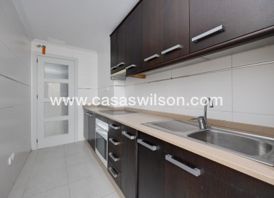 Sale - Apartment - Torrevieja - Estacion De Autobuses