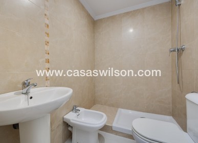 Sale - Apartment - Torrevieja - Estacion De Autobuses