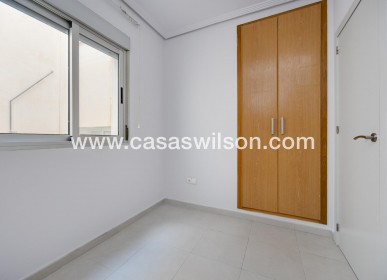 Sale - Apartment - Torrevieja - Estacion De Autobuses