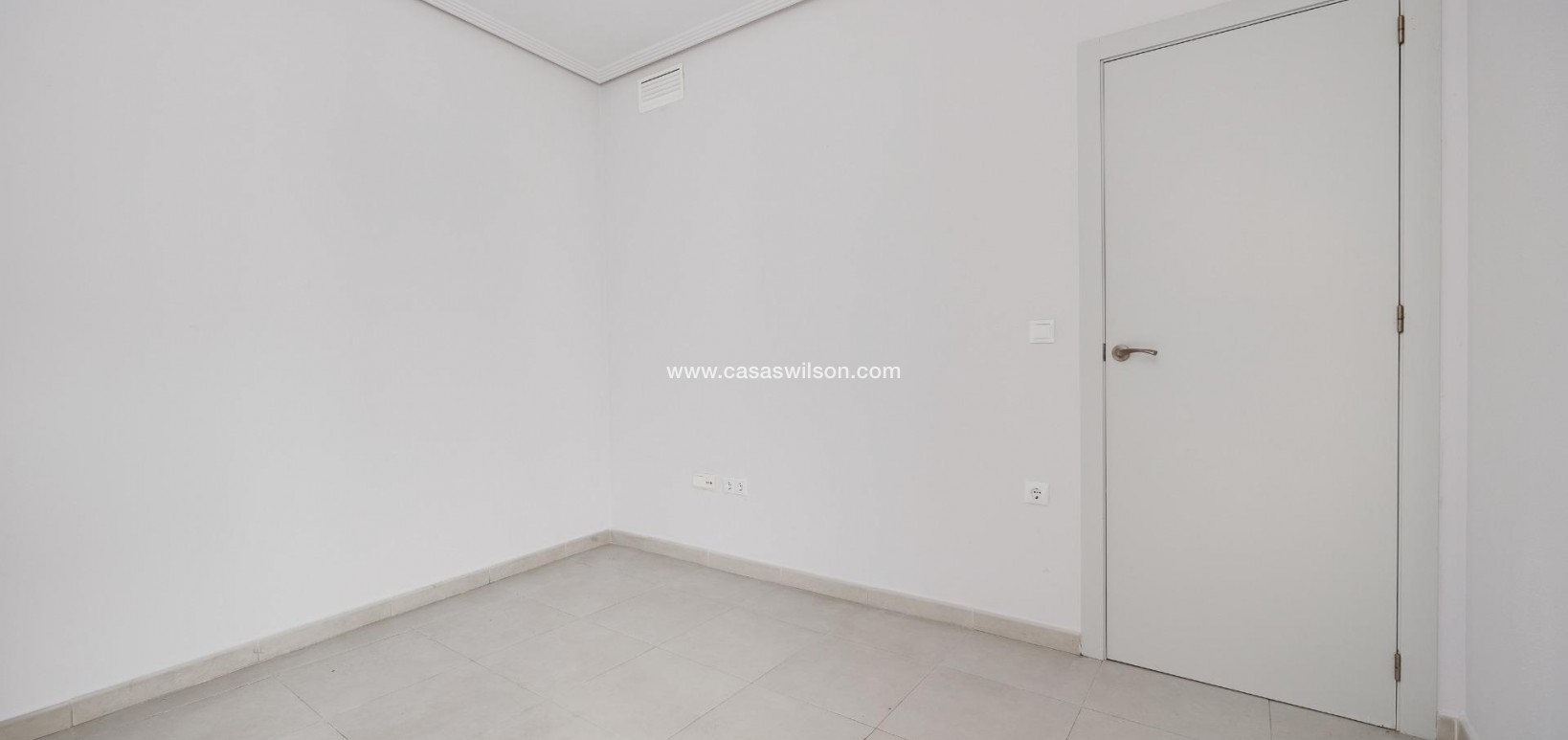 Sale - Apartment - Torrevieja - Estacion De Autobuses