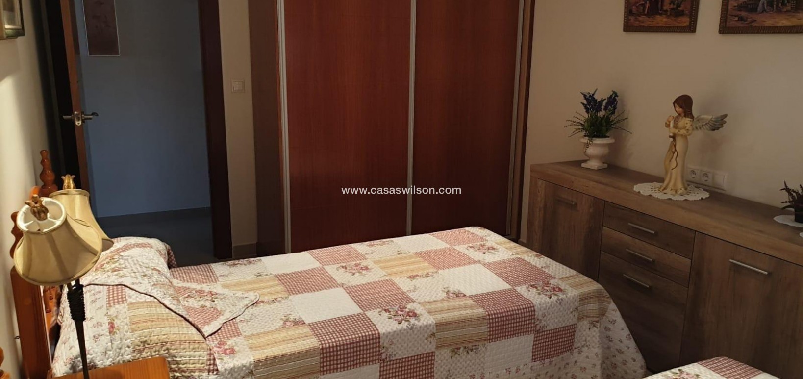 Sale - Apartment - Torrevieja - Las Piscinas Naturales