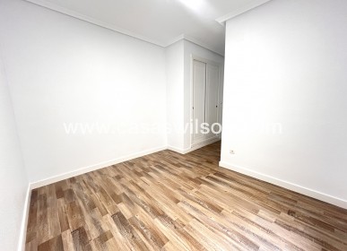 Sale - Apartment - San Miguel de Salinas - Inland