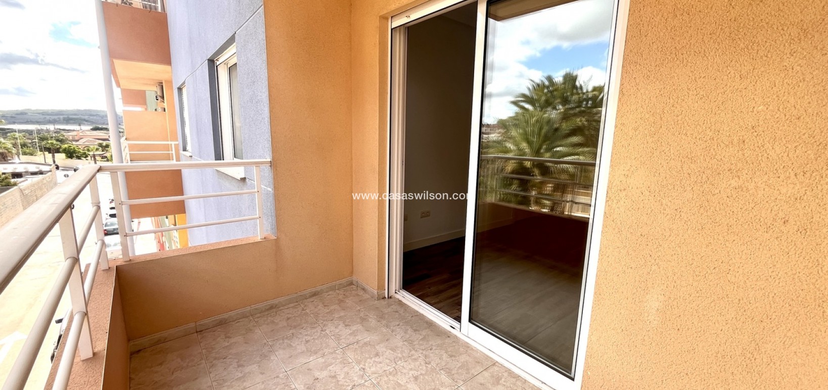 Sale - Apartment - San Miguel de Salinas - Inland