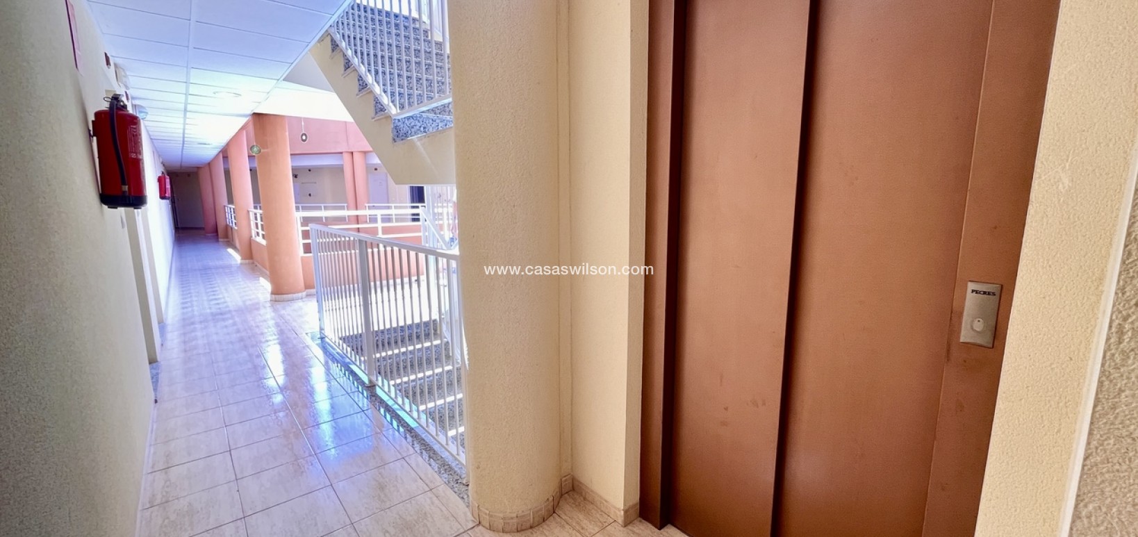 Sale - Apartment - San Miguel de Salinas - Inland