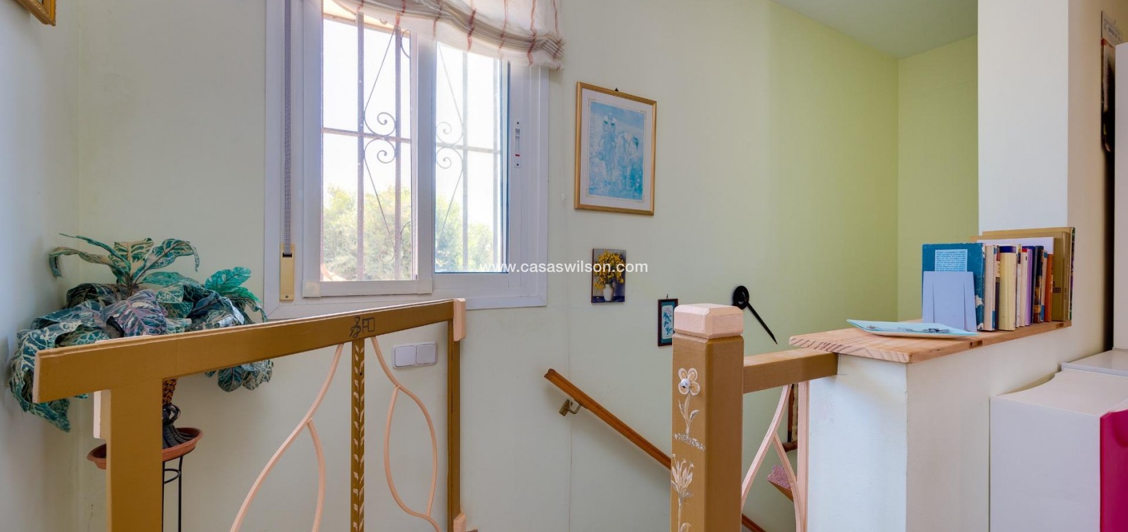 Sale - Villa - Torrevieja - Aguas Nuevas