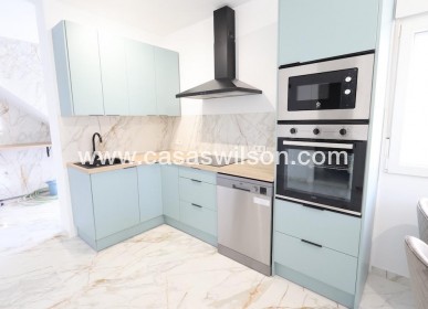 Sale - Townhouse - Torrevieja - Costa Blanca