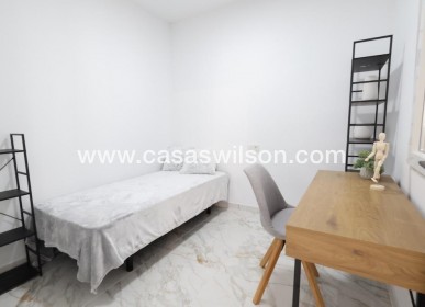 Sale - Townhouse - Torrevieja - Costa Blanca