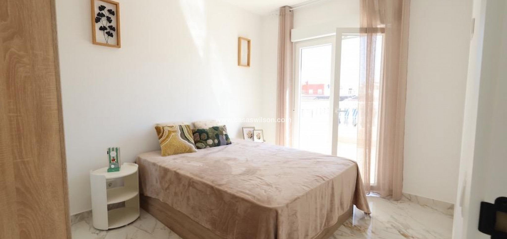 Sale - Townhouse - Torrevieja - Costa Blanca