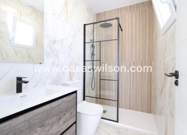 Sale - Townhouse - Torrevieja - Costa Blanca