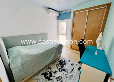 Sale - Apartment - Torrevieja - Playa de los Locos