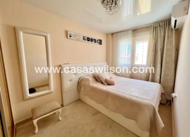 Sale - Apartment - Torrevieja - Playa de los Locos