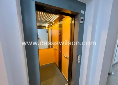 Sale - Apartment - Torrevieja - Playa de los Locos