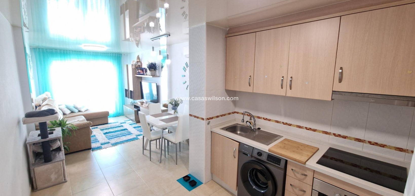 Sale - Apartment - Torrevieja - Playa de los Locos