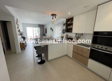 Sale - Bungalow - Pilar de la Horadada - Costa Blanca