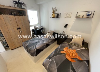 Sale - Bungalow - Pilar de la Horadada - Costa Blanca