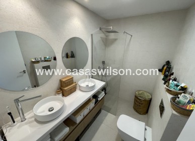 Sale - Bungalow - Pilar de la Horadada - Costa Blanca