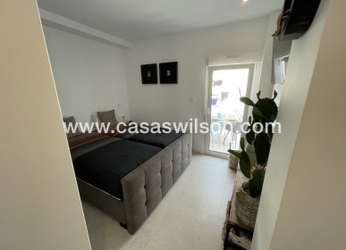 Sale - Bungalow - Pilar de la Horadada - Costa Blanca