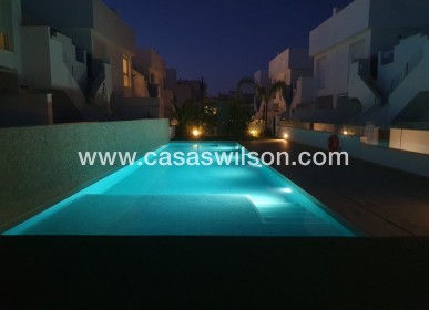 Sale - Bungalow - Pilar de la Horadada - Costa Blanca