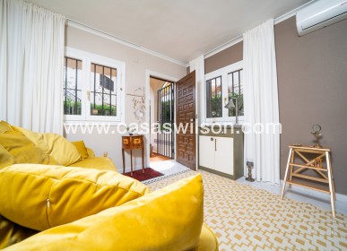 Sale - Bungalow - Torrevieja - La Mata