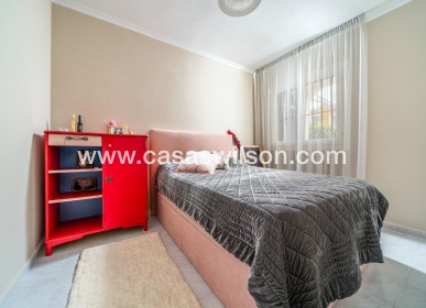Sale - Bungalow - Torrevieja - La Mata