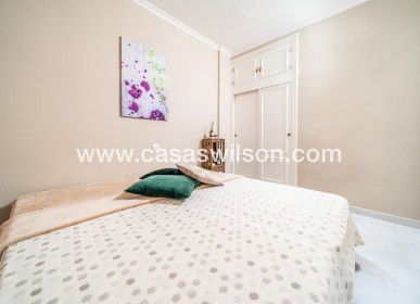 Sale - Bungalow - Torrevieja - La Mata