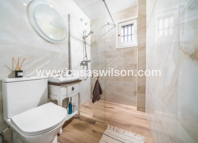 Sale - Bungalow - Torrevieja - La Mata