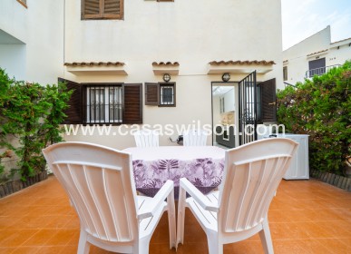Sale - Bungalow - Torrevieja - La Mata