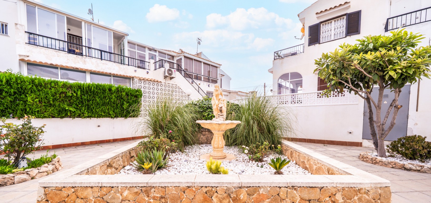 Sale - Bungalow - Torrevieja - La Mata