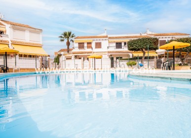 Sale - Bungalow - Torrevieja - La Mata