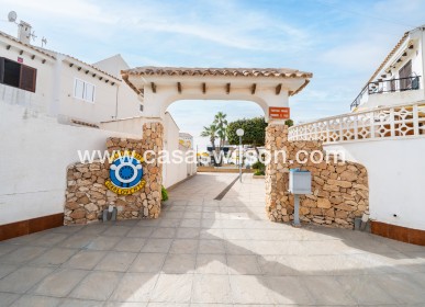Sale - Bungalow - Torrevieja - La Mata