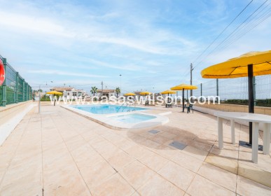 Sale - Bungalow - Torrevieja - La Mata