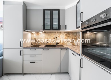 Sale - Bungalow - Torrevieja - Torretas