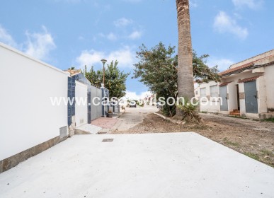 Sale - Bungalow - Torrevieja - Torretas
