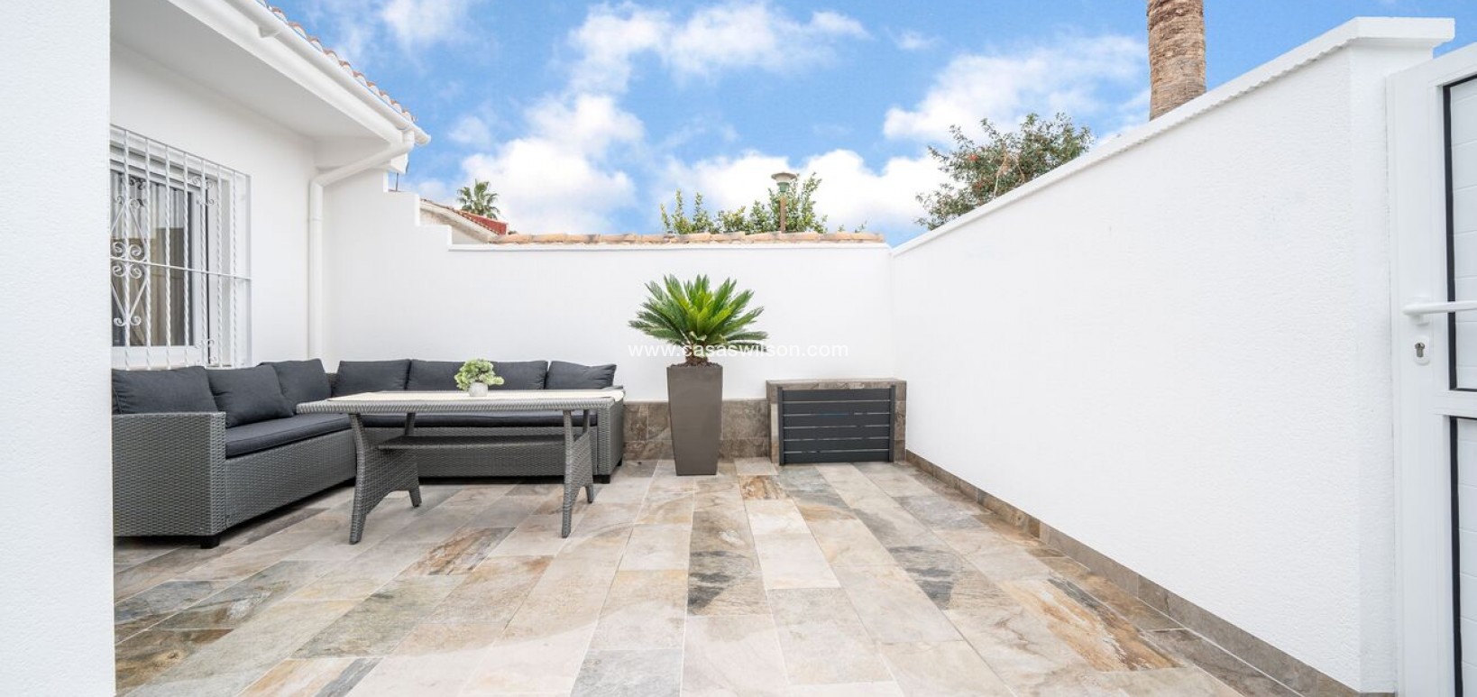 Sale - Bungalow - Torrevieja - Torretas