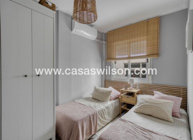 Sale - Apartment - Los Balcones - Costa Blanca