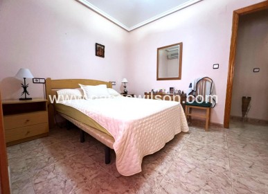 Sale - Apartment - Guardamar del Segura - Pueblo