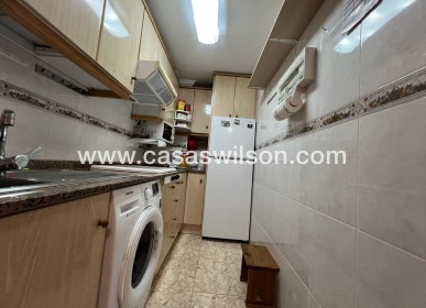 Sale - Apartment - Guardamar del Segura - Pueblo