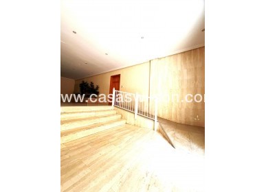 Sale - Apartment - Guardamar del Segura - Pueblo