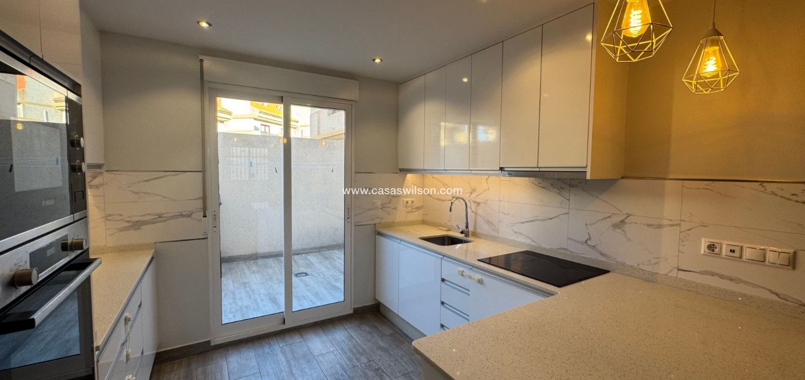 Sale - Apartment - La Zenia - Costa Blanca